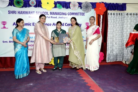 Student honoured with award and certificate at BDRKA auditorium